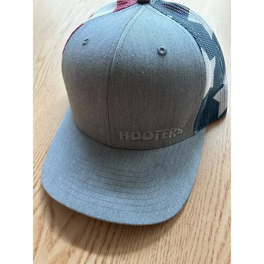 Flaw! New Unisex Hooters Rare Patriotic American Flag 🇺🇸 Baseball Hat from NYC